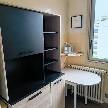 Bright And Spacious Seaside