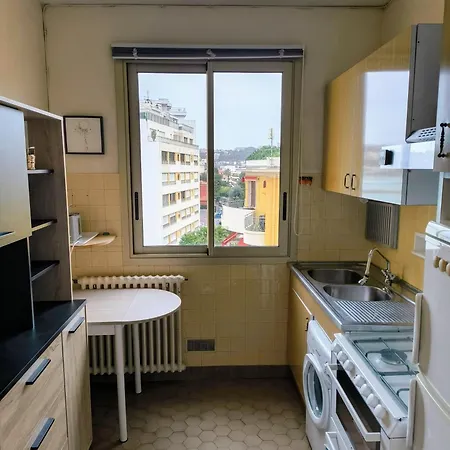 Bright And Spacious Seaside Apartment Roquebrune-Cap-Martin